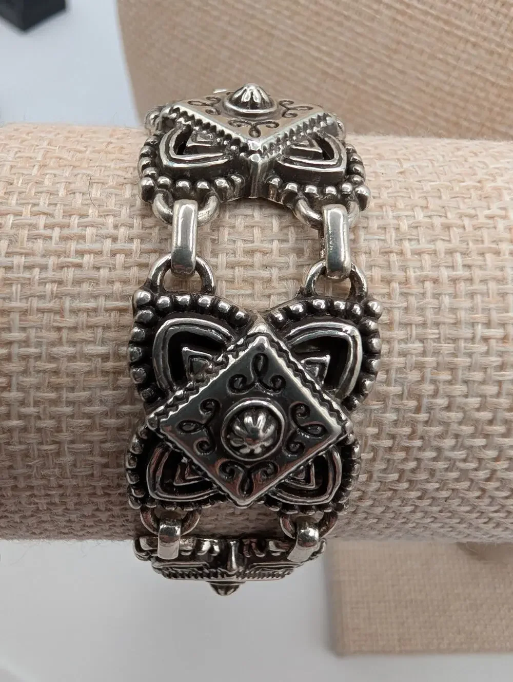 Brighton Ornate Silver Tone Link Bracelet Tribal Bohemian Style Box Clasp 7 Inch